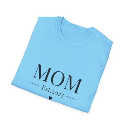 Mom Est. 2023 Unisex T-Shirt - Softstyle Tee for New Moms