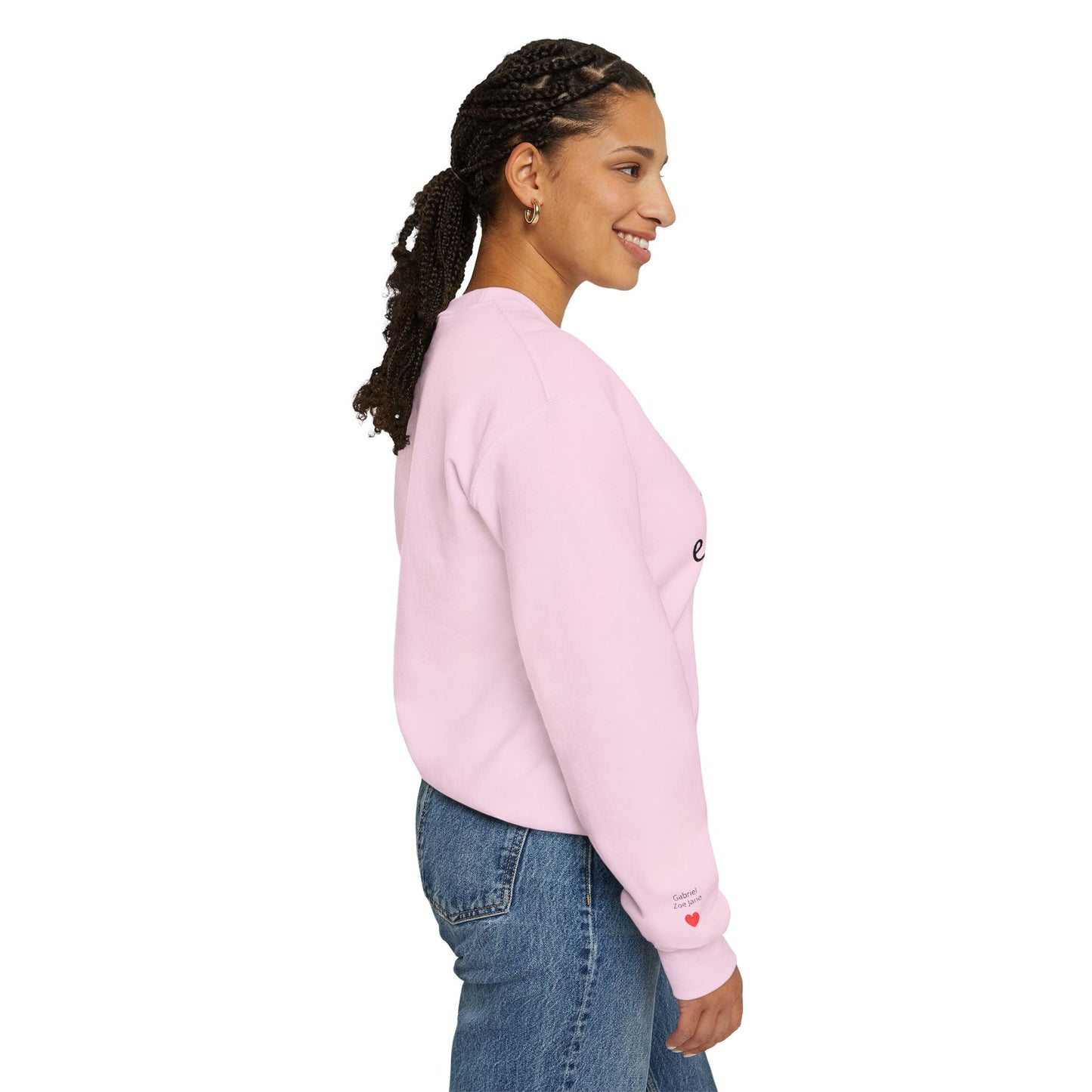 Unisex Mother's day Mama with Child Names Personalize Embroider Heavy Blend™ Crewneck Sweatshirt