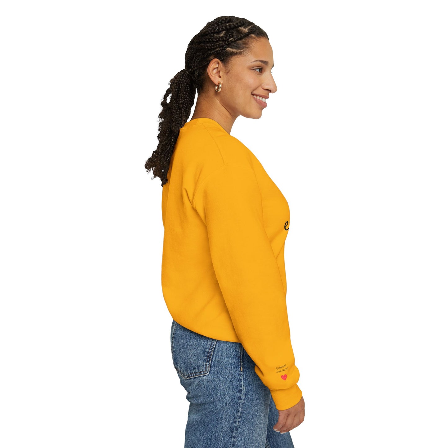 Unisex Mother's day Mama with Child Names Personalize Embroider Heavy Blend™ Crewneck Sweatshirt