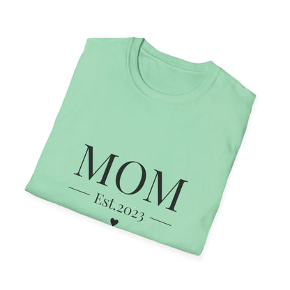 Mom Est. 2023 Unisex T-Shirt - Softstyle Tee for New Moms