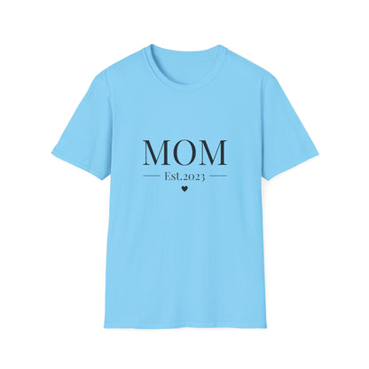 Mom Est. 2023 Unisex T-Shirt - Softstyle Tee for New Moms
