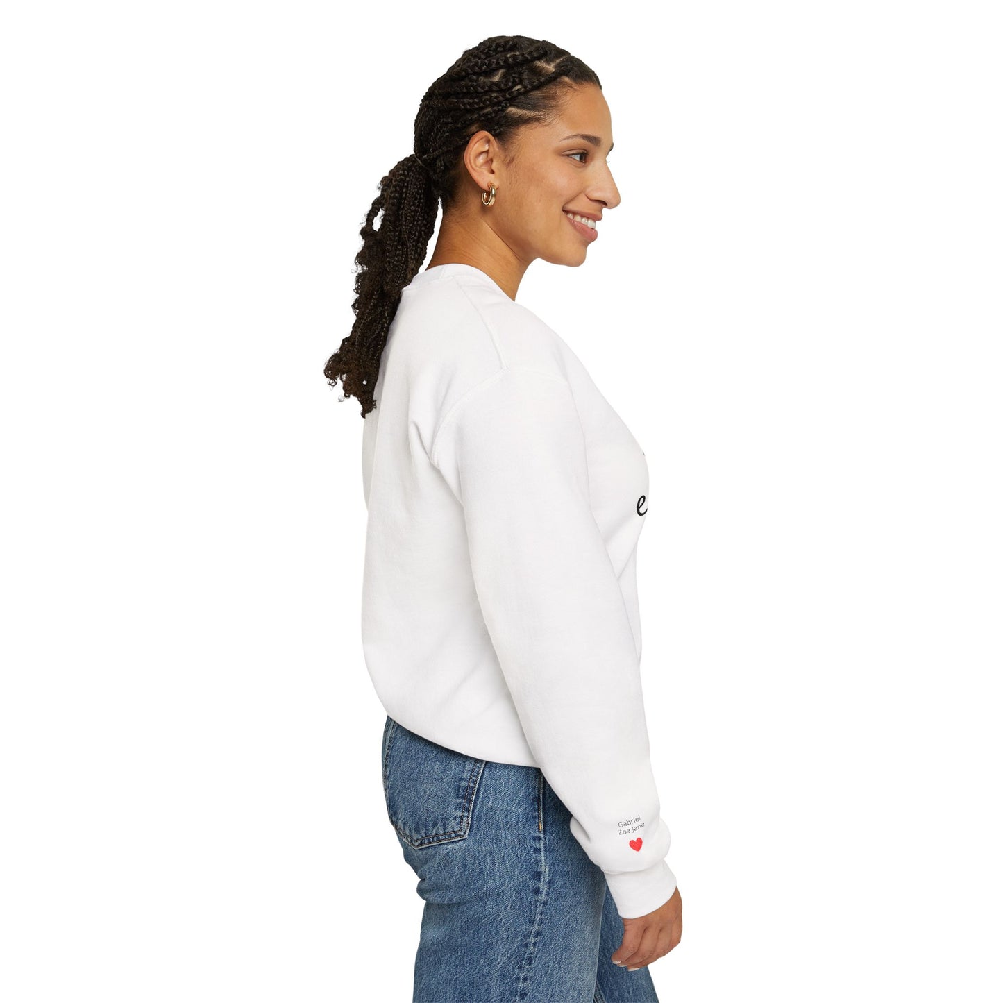 Unisex Mother's day Mama with Child Names Personalize Embroider Heavy Blend™ Crewneck Sweatshirt